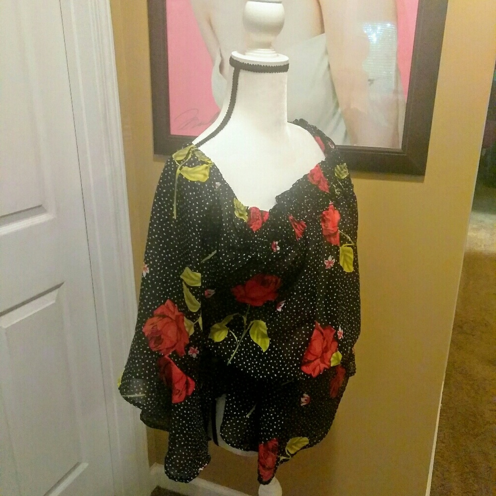 Blouse - Picture 2 of 4